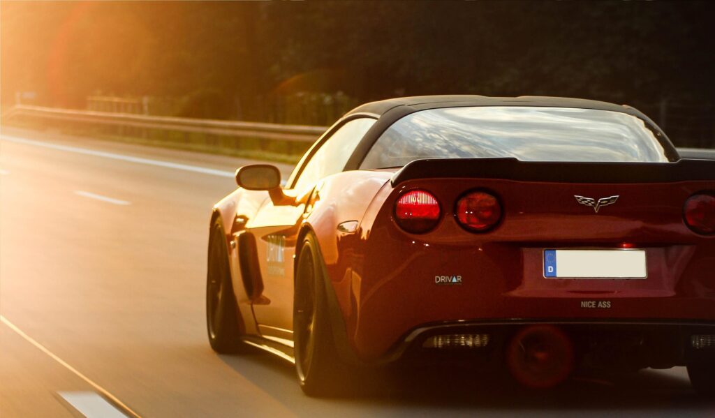 sports-car-4815234_1920